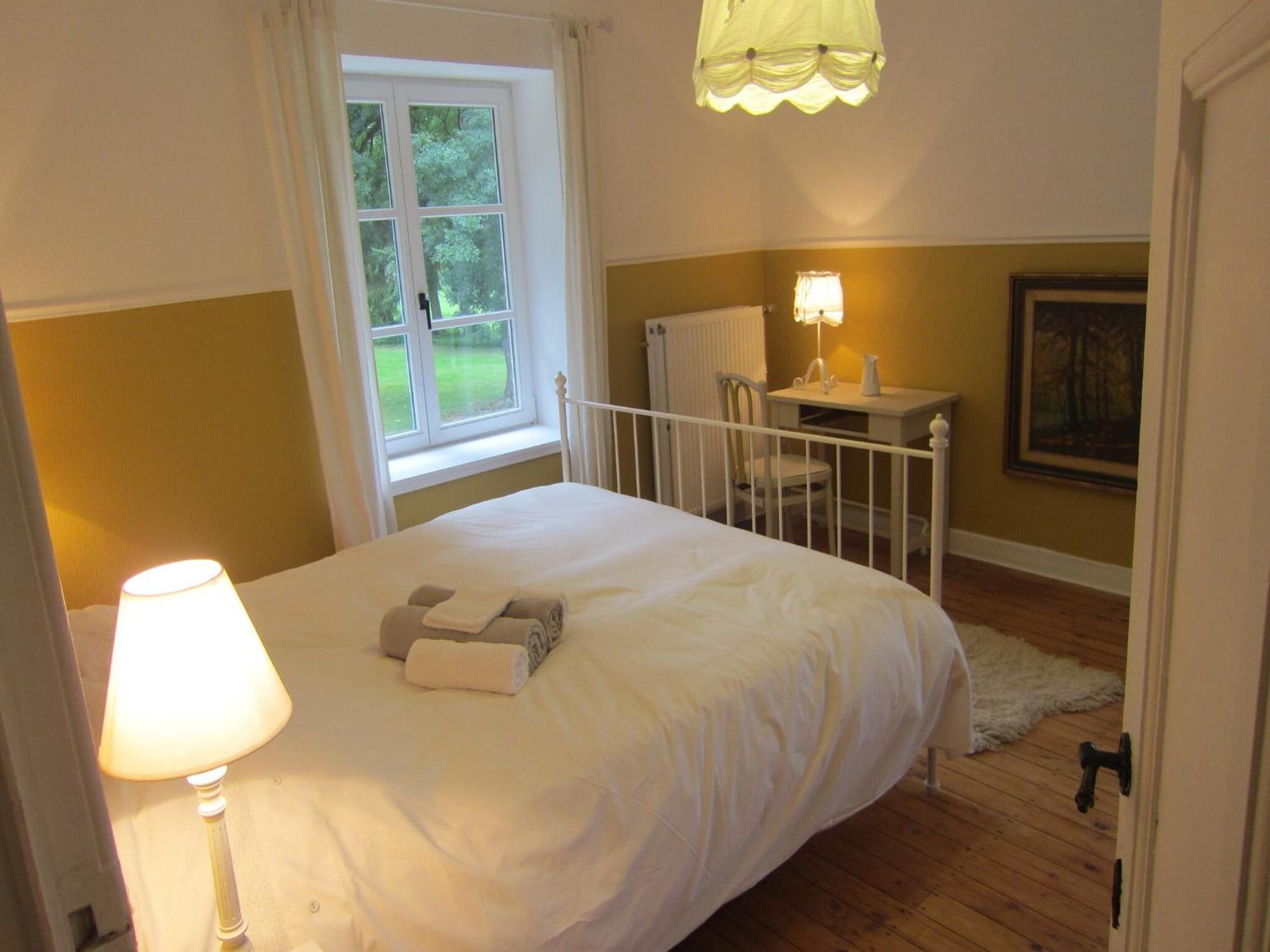 Delightful Castle In Bastogne With Bubble Bath Villa Exterior photo